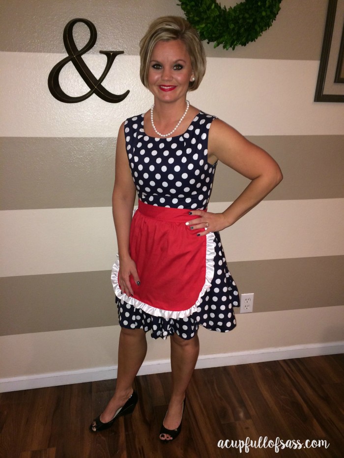 50's housewife DIY Halloween costume