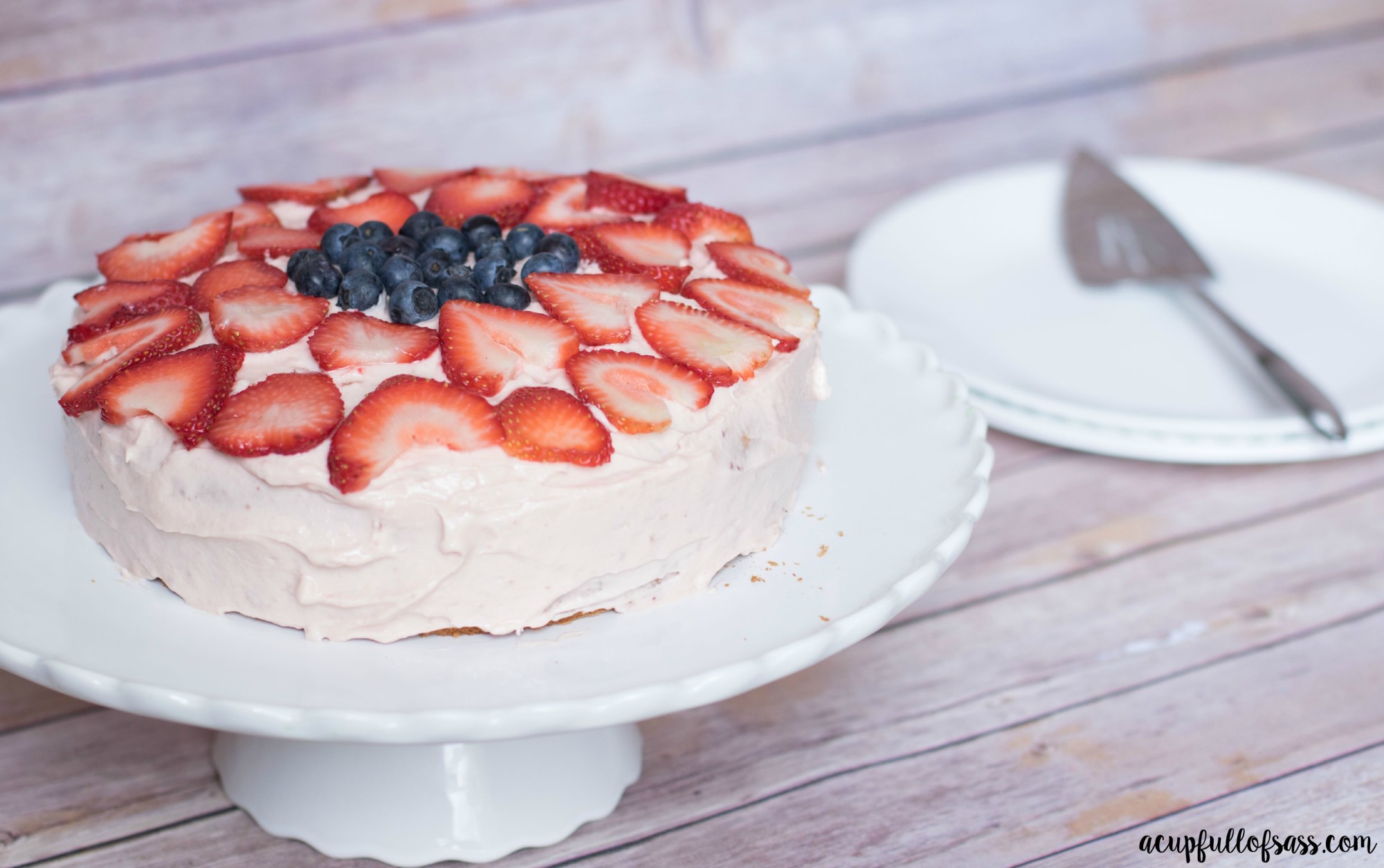 Easy strawberry cream cheese frosting