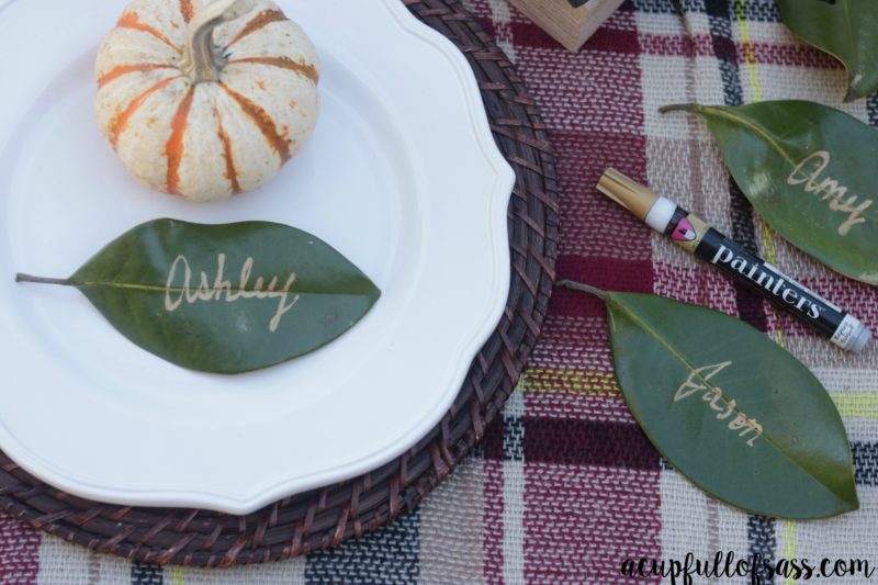 DIY Magnolia Leaf Place Cards for Thanksgiving. 