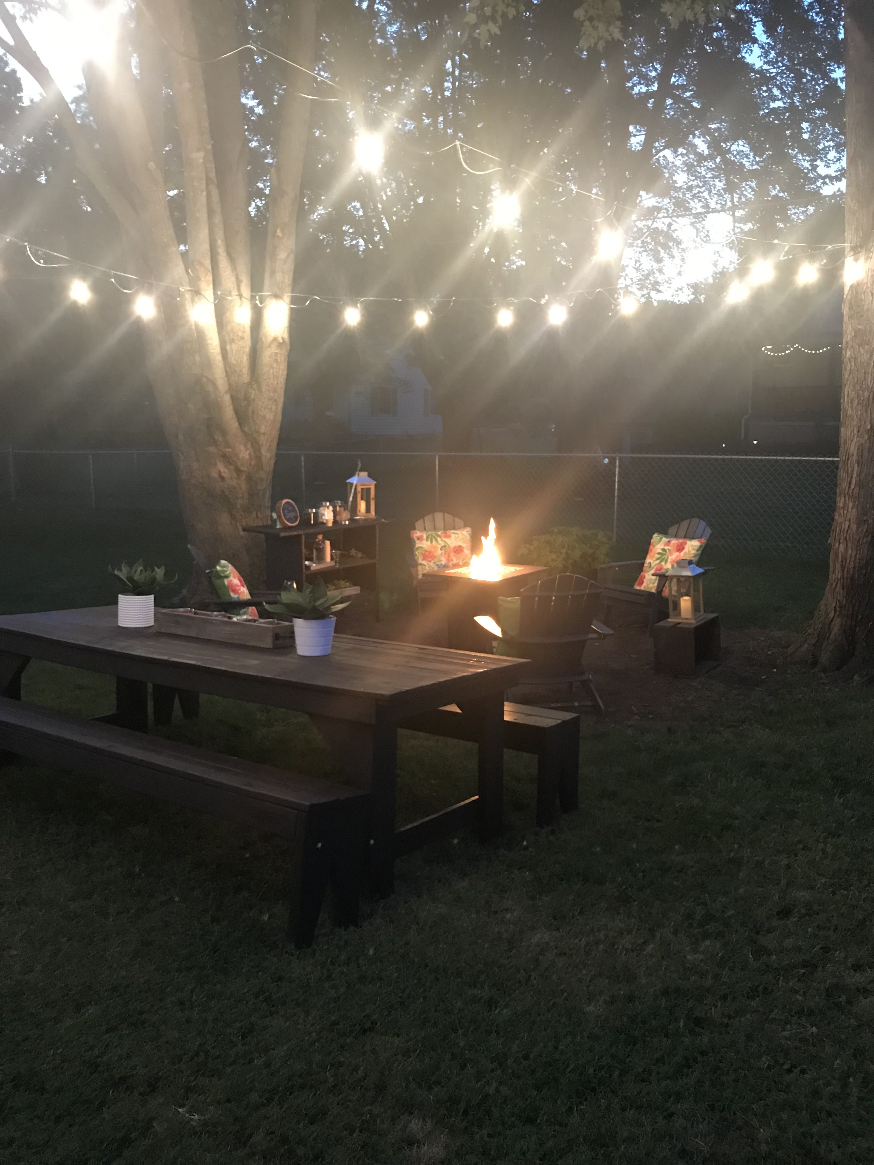 How to hang outdoor string lights. Easy Backyard DIY ideas. 